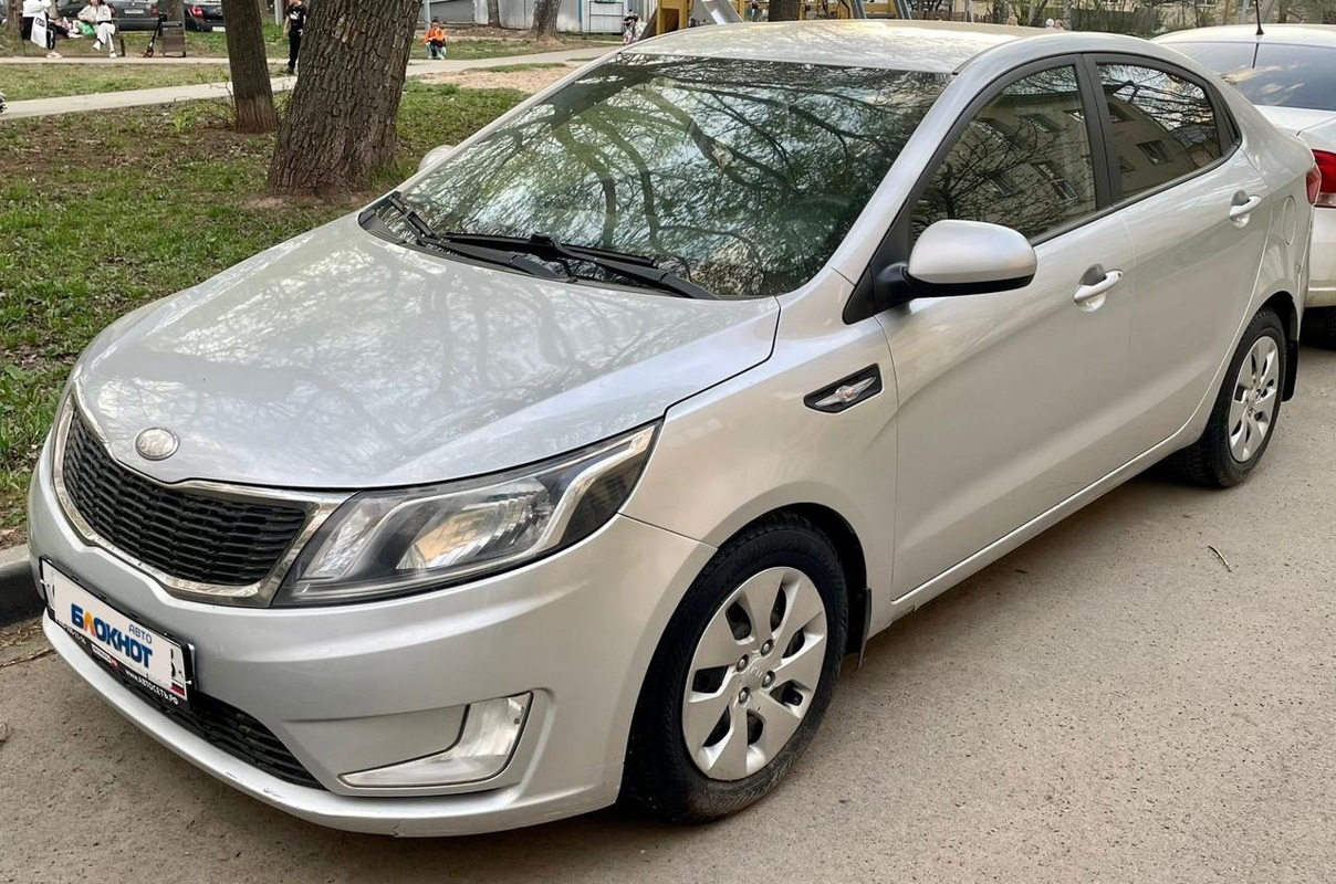 Kia, Rio, 2013