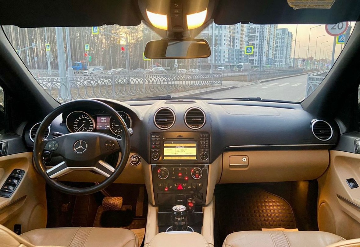 Mercedes-Benz, M-Класс, 2010