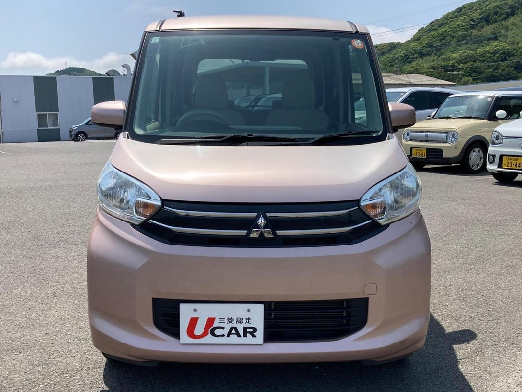Mitsubishi, eK Space, 2015