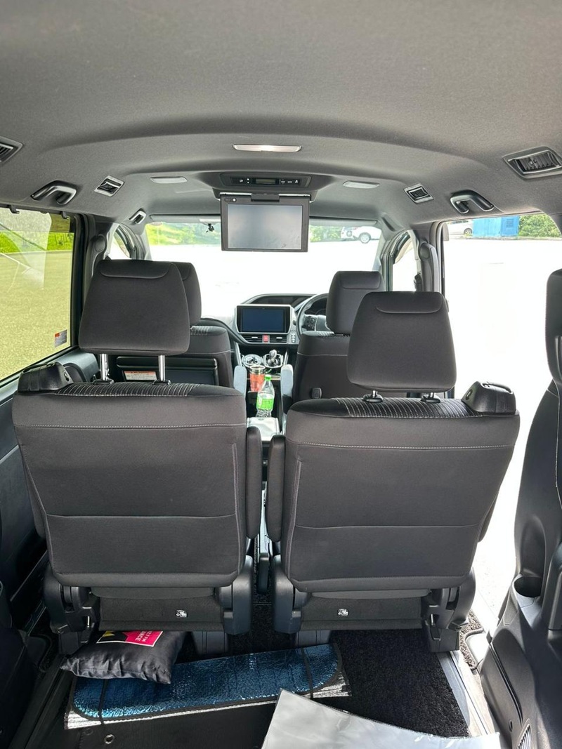 Toyota, Voxy, 2018