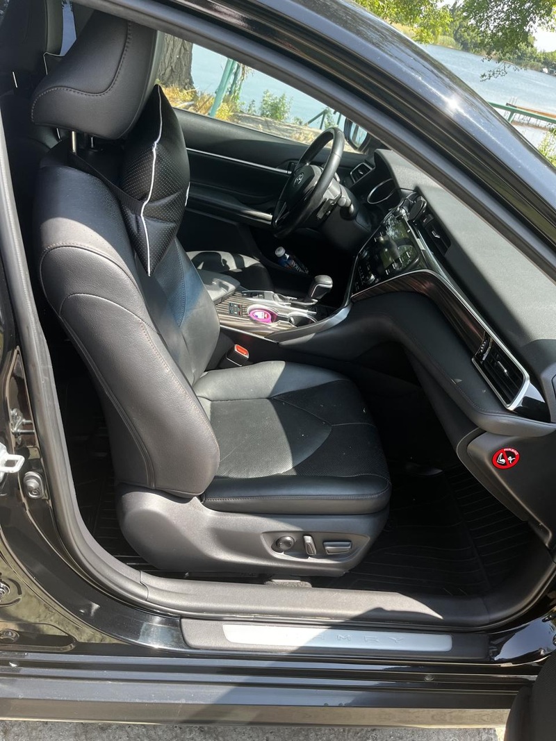 Toyota, Camry, 2020