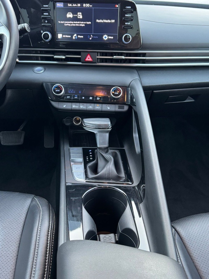 Hyundai, Elantra, 2022