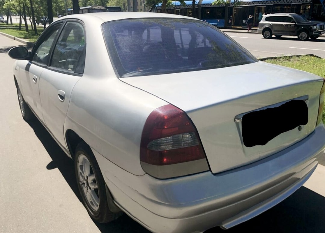 Daewoo, Nubira, 2000