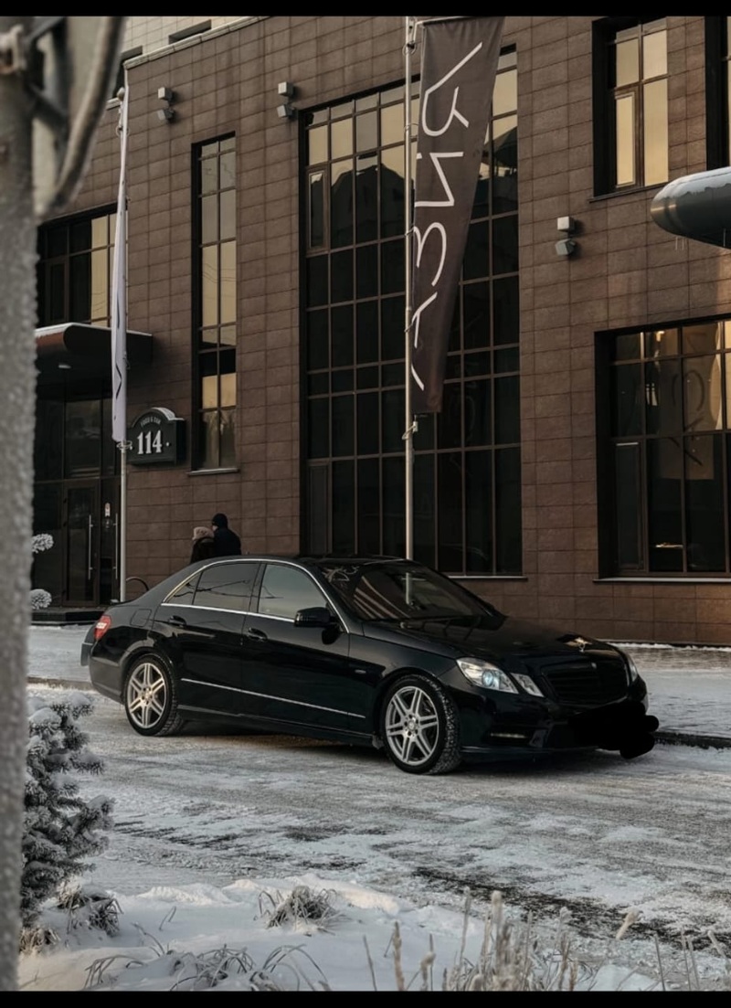 Mercedes-Benz, E-Класс, 2012
