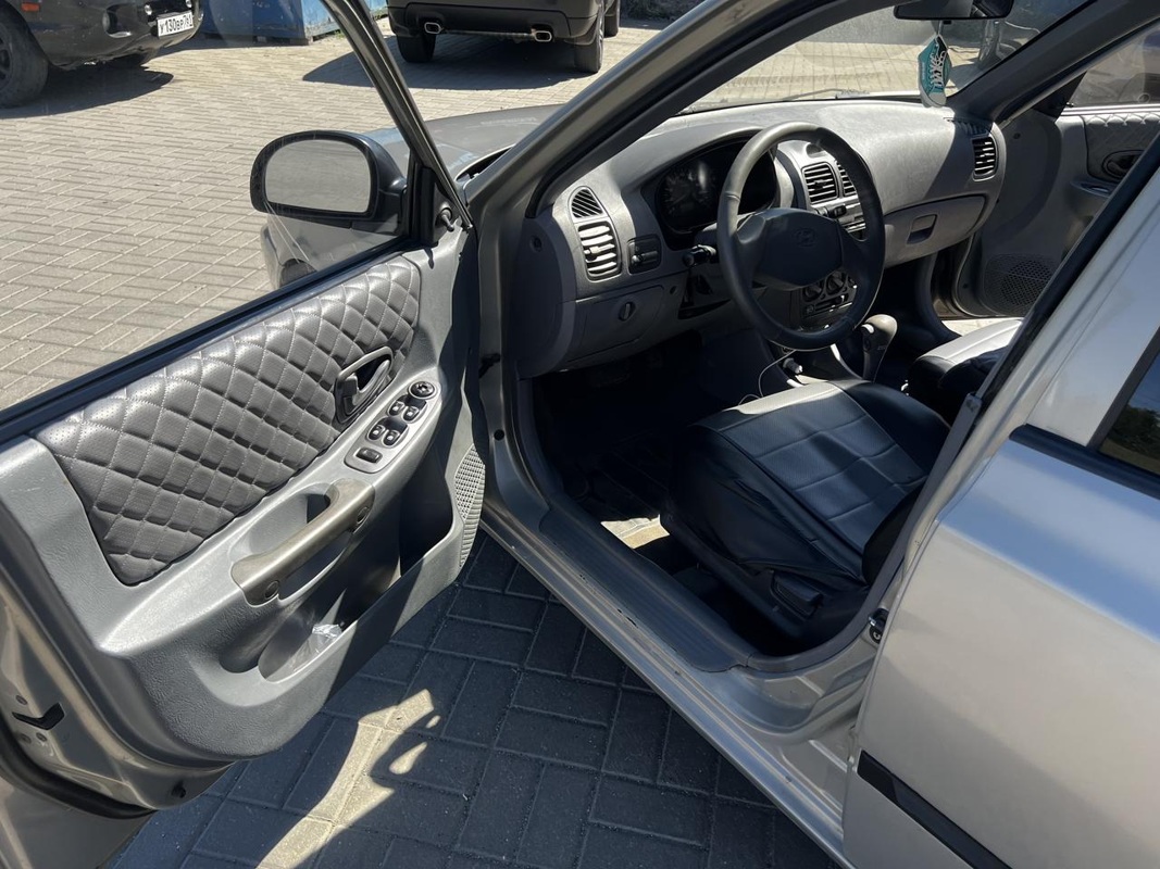 Hyundai, Accent, 2008