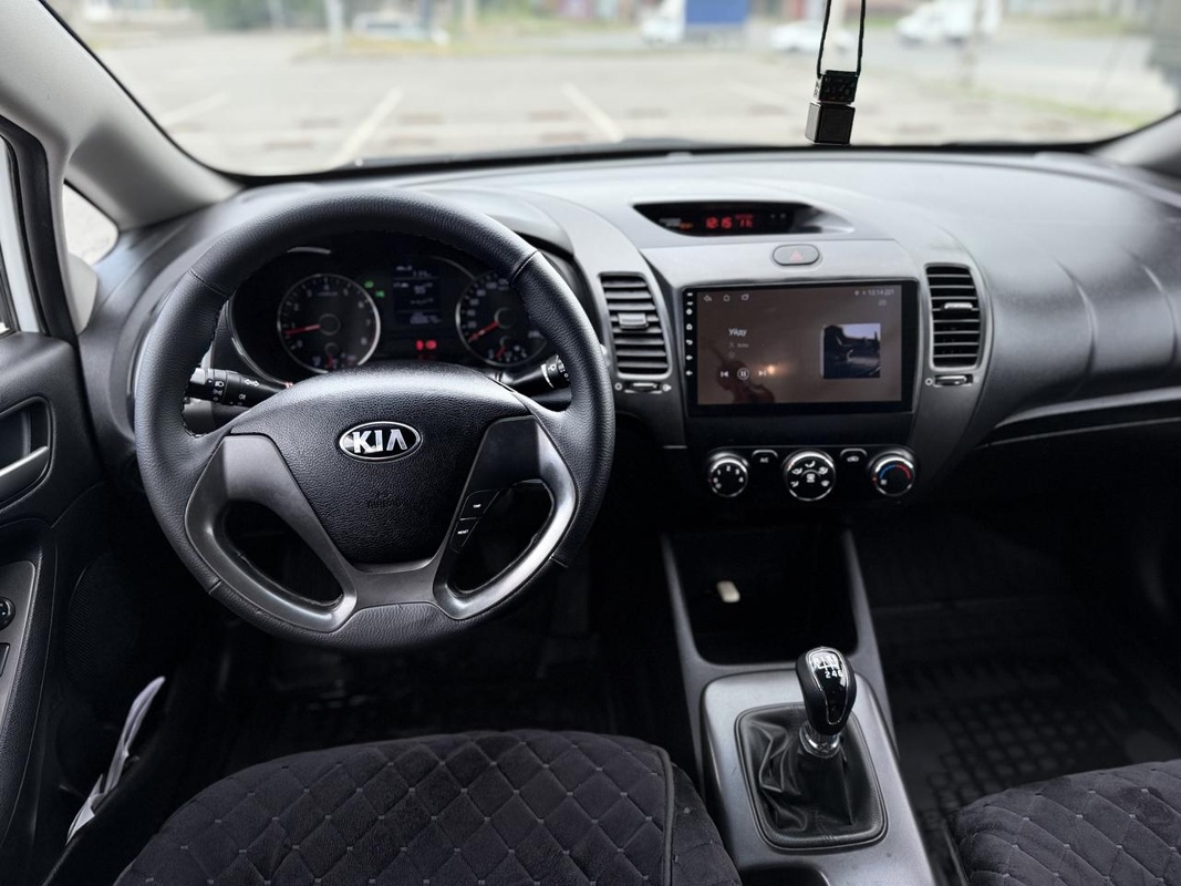 Kia, Cerato, 2013