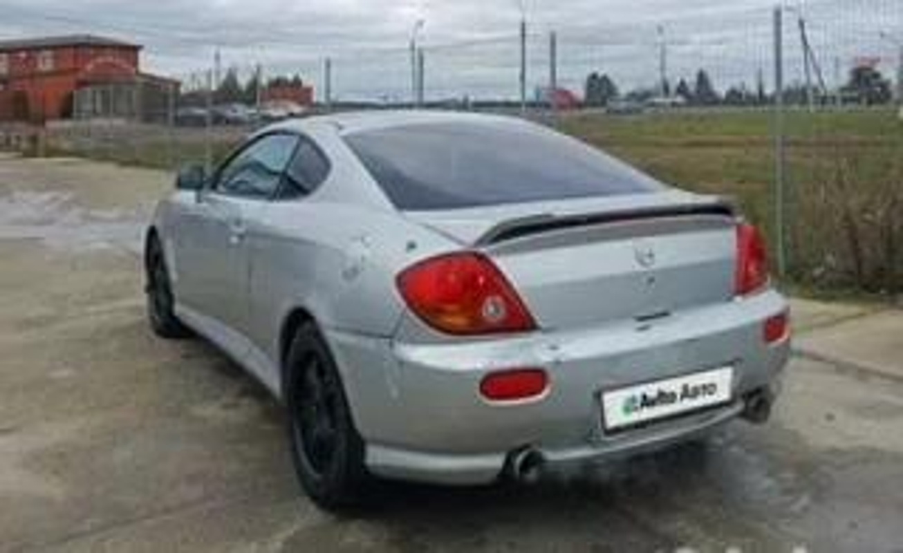 Hyundai, Coupe, 2004