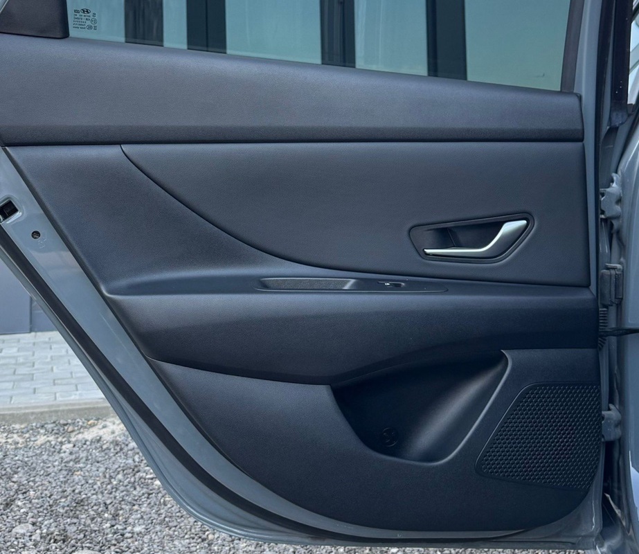 Hyundai, Elantra, 2022