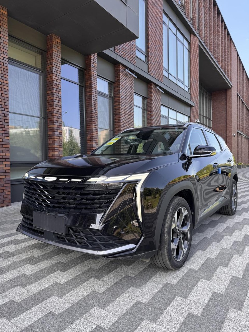 Geely, Atlas, 2025