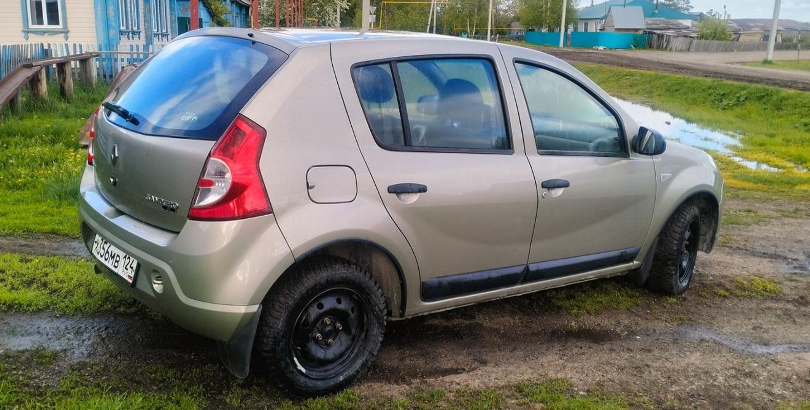 Renault, Sandero, 2013