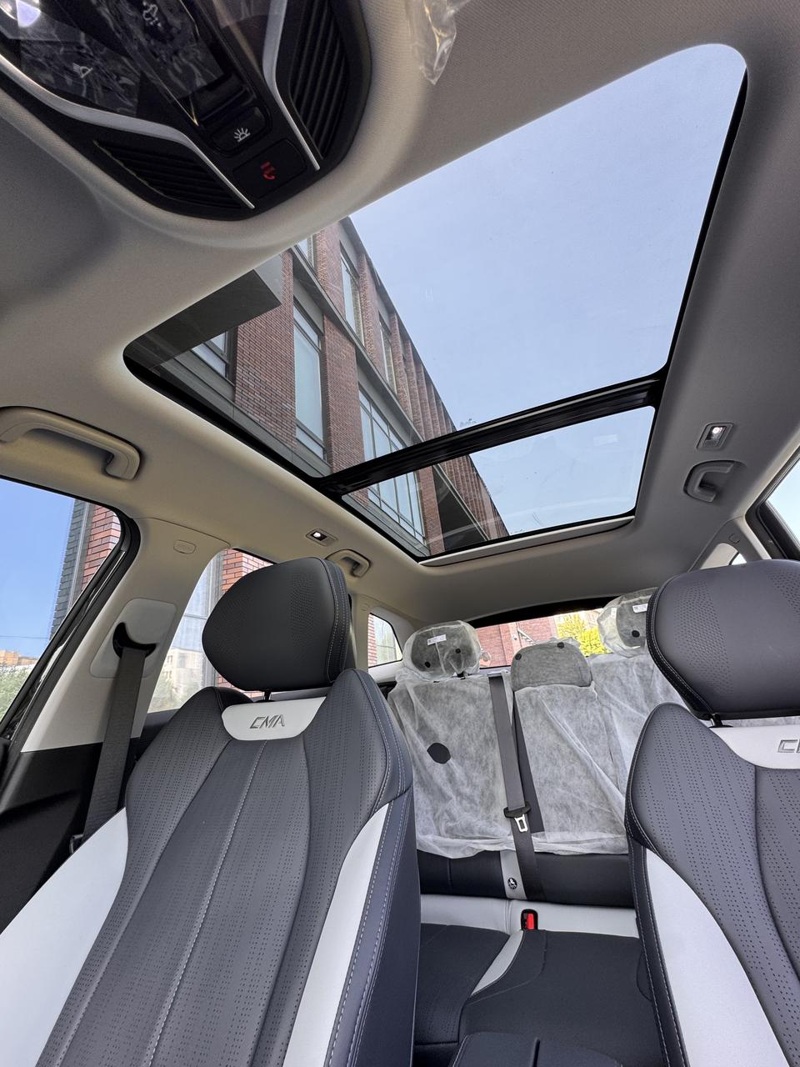 Geely, Atlas, 2025