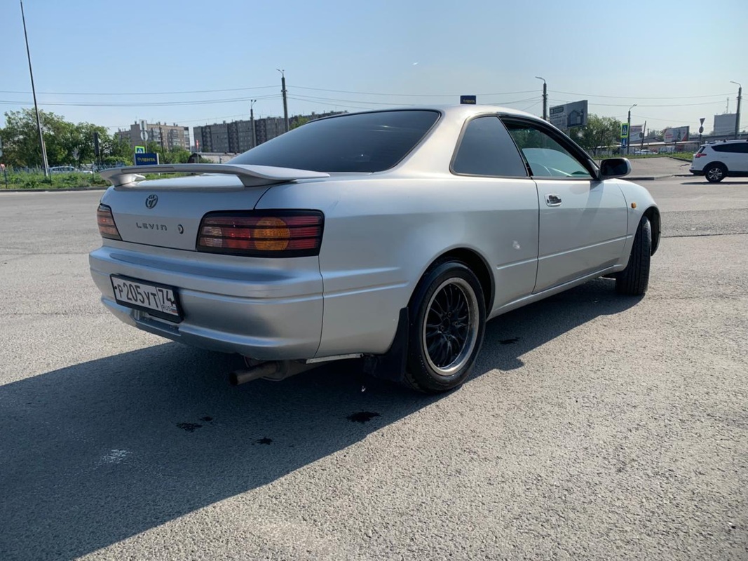 Toyota, Levin, 1998