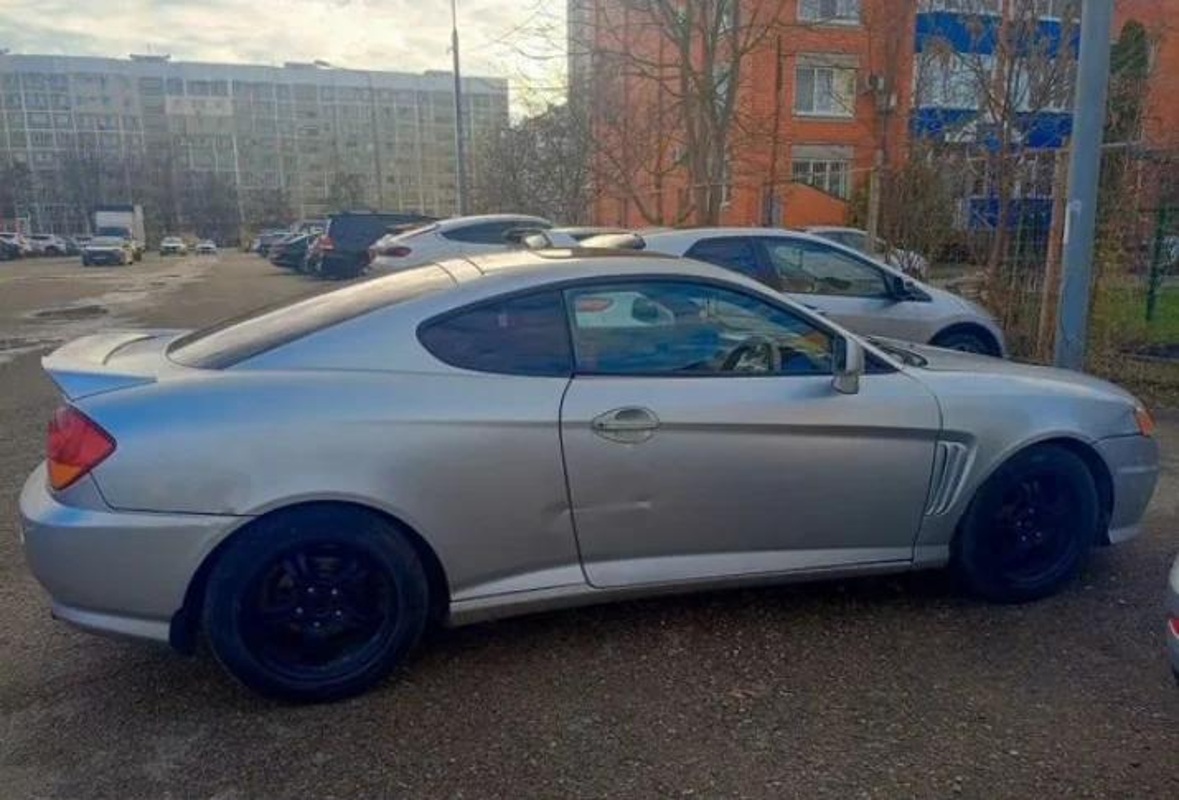 Hyundai, Coupe, 2004
