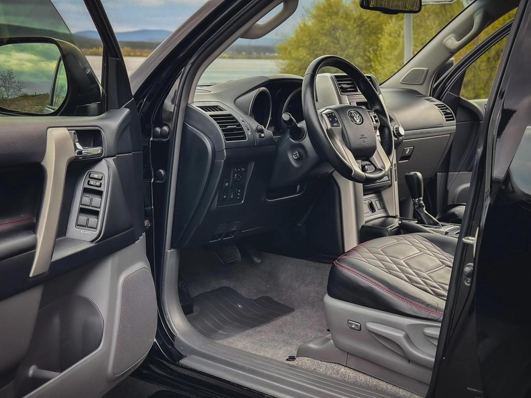 Toyota, Land Cruiser Prado, 2011
