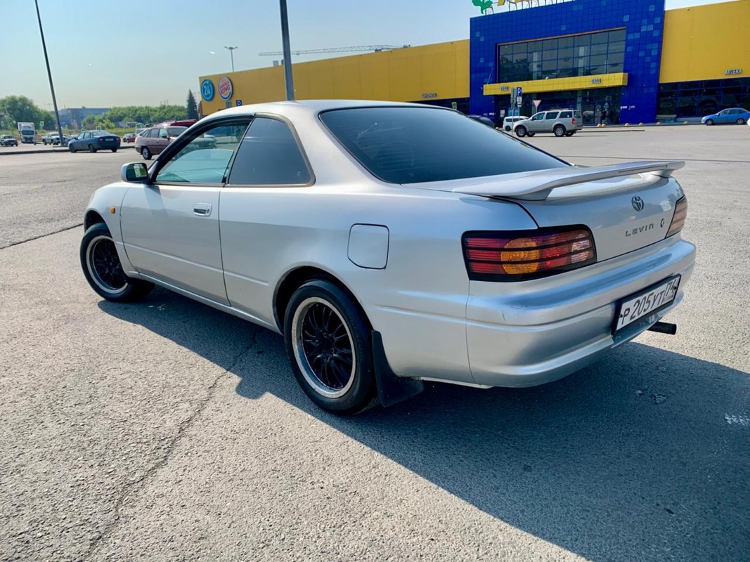 Toyota, Levin, 1998