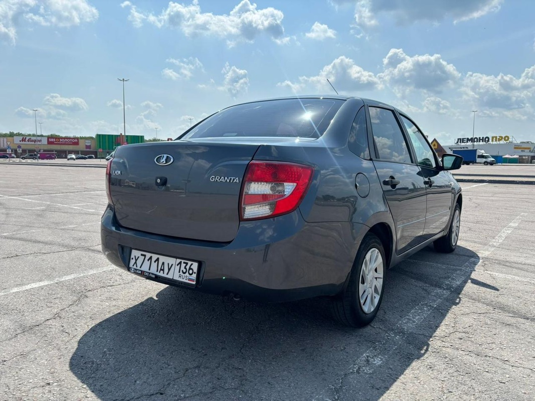 LADA (ВАЗ), Granta, 2017