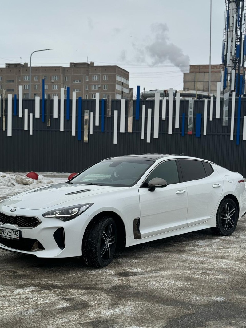 Kia, Stinger, 2019