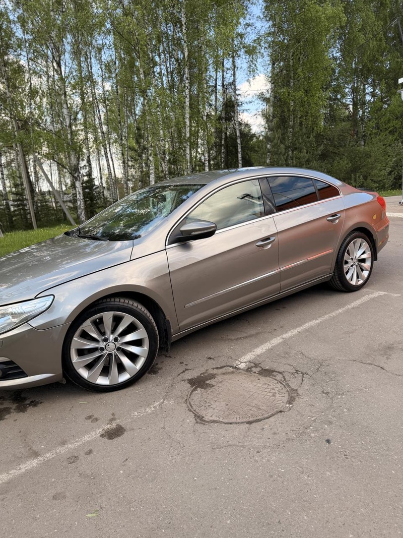 Volkswagen, Passat CC, 2011