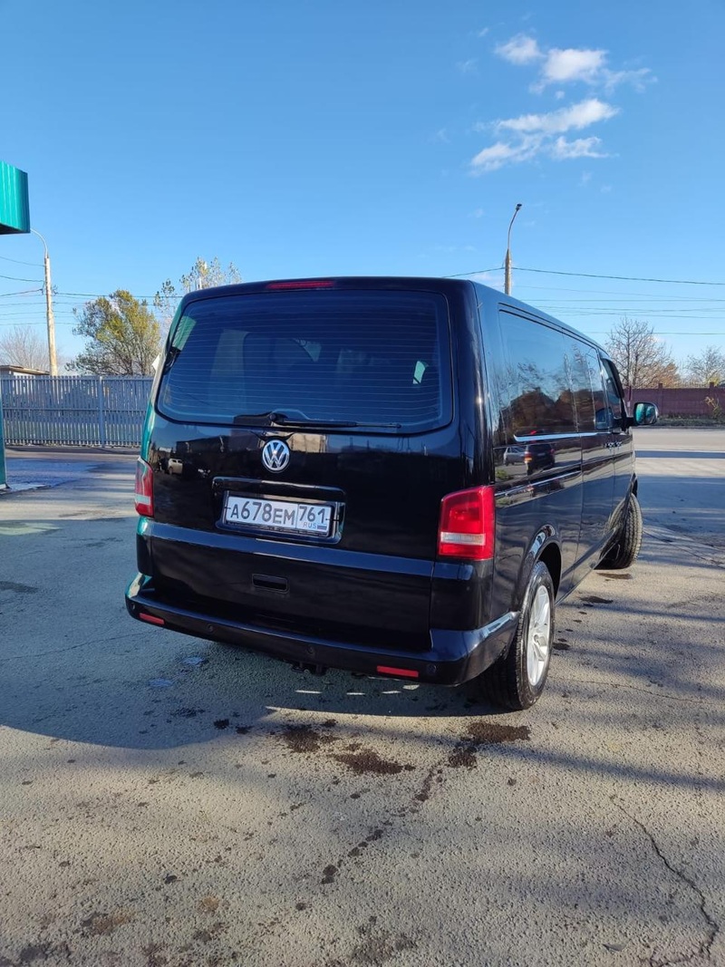 Volkswagen, Caravelle, 2010
