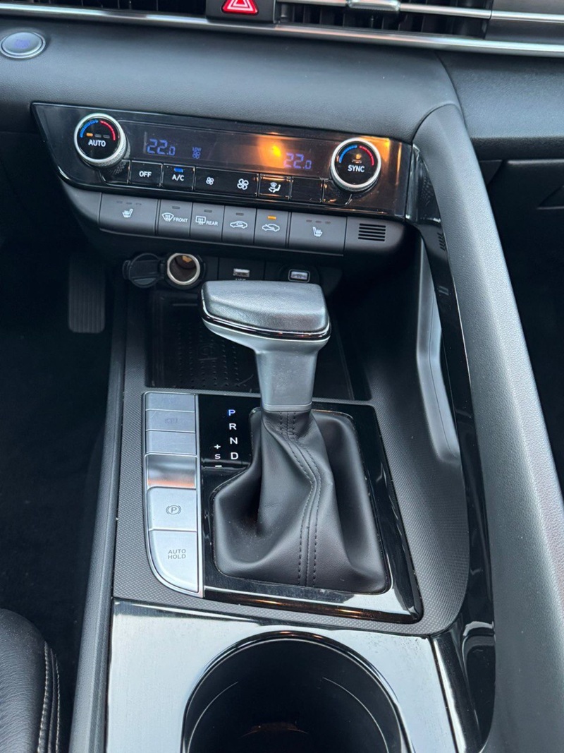 Hyundai, Elantra, 2022