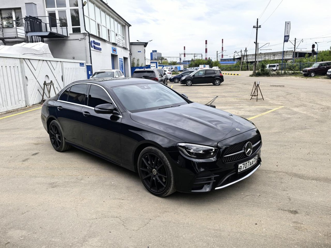 Mercedes-Benz, E-Класс, 2021