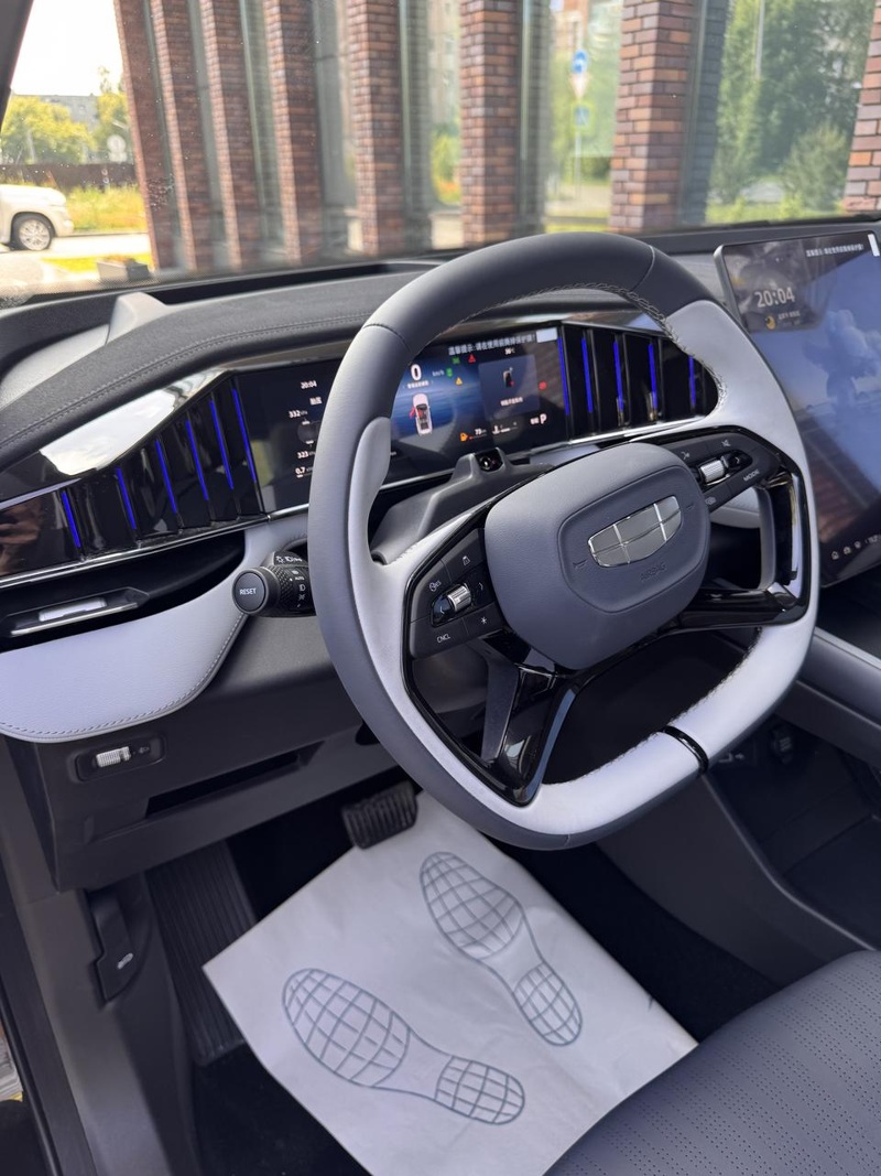 Geely, Atlas, 2025