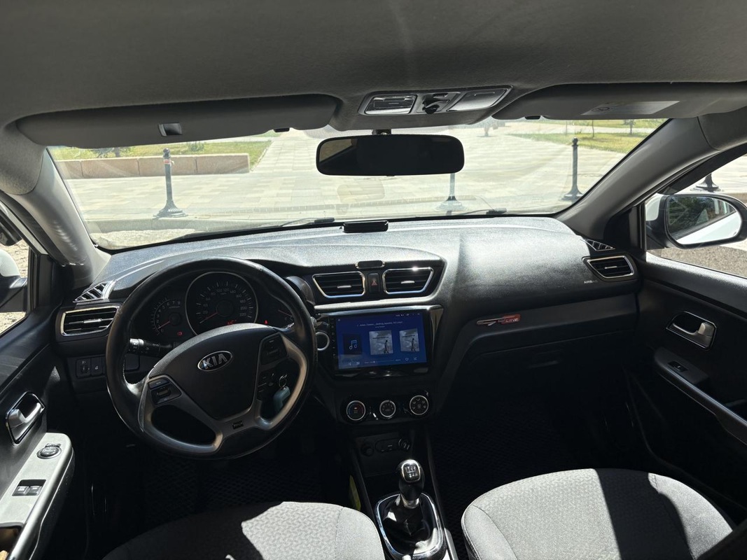 Kia, Rio, 2016