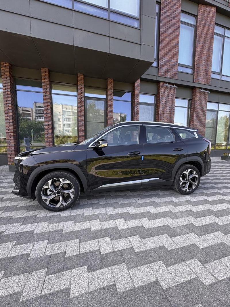 Geely, Atlas, 2025