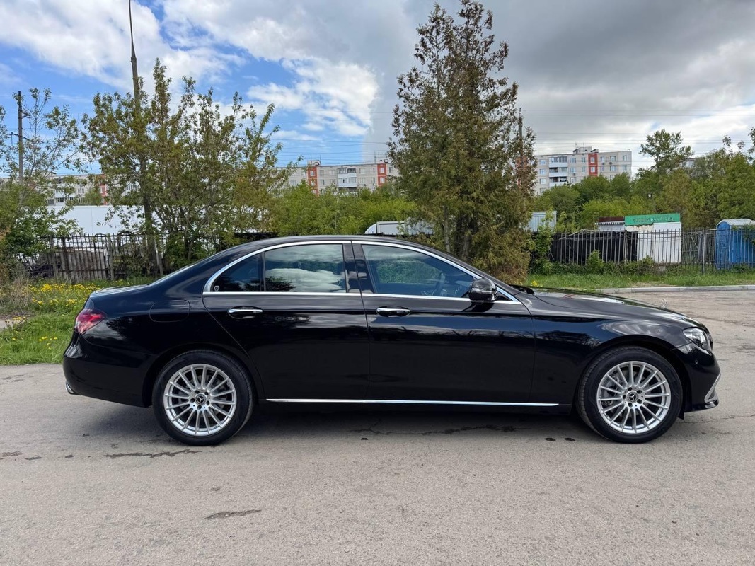 Mercedes-Benz, E-Класс, 2023