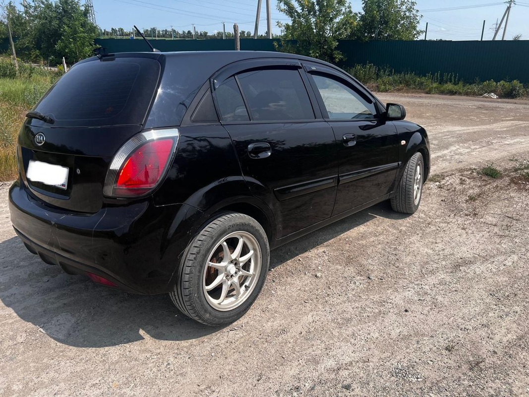 Kia, Rio, 2010