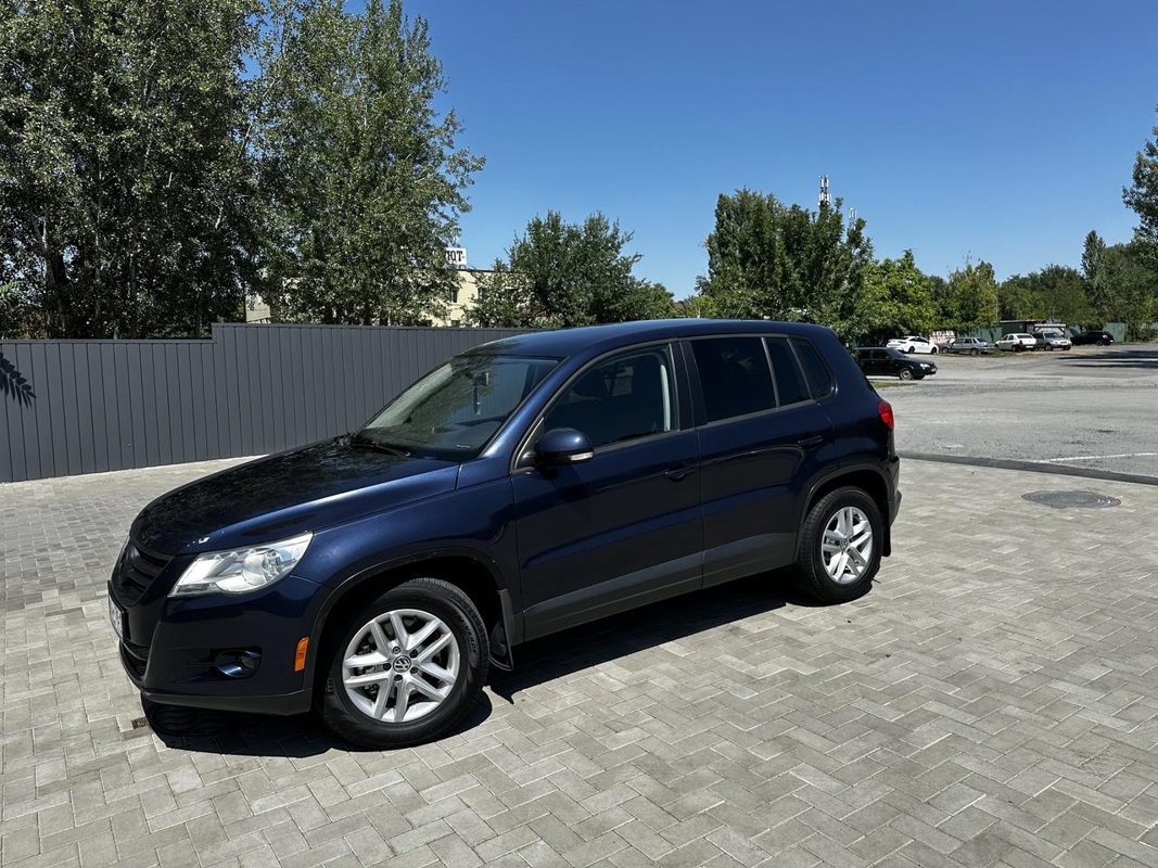 Volkswagen, Tiguan, 2011