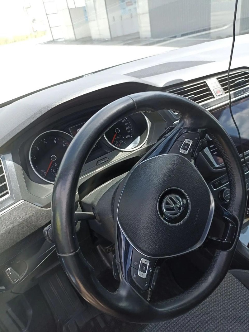 Volkswagen, Tiguan, 2019