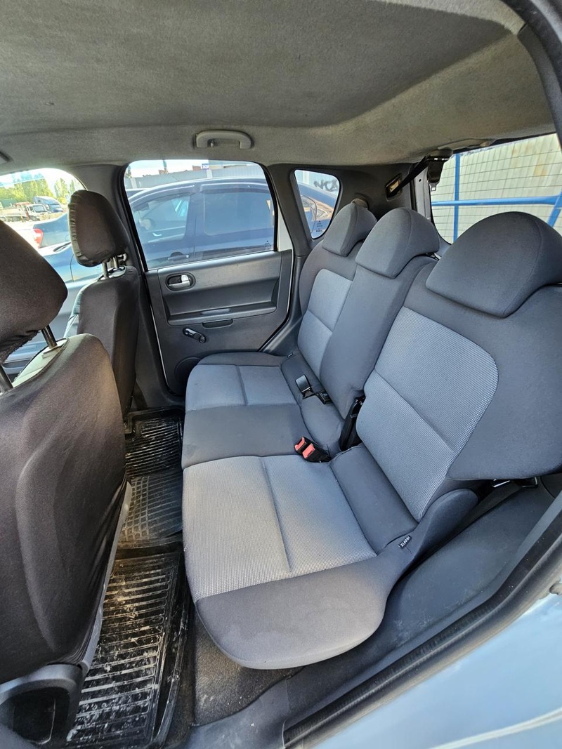 Mitsubishi, Colt, 2005