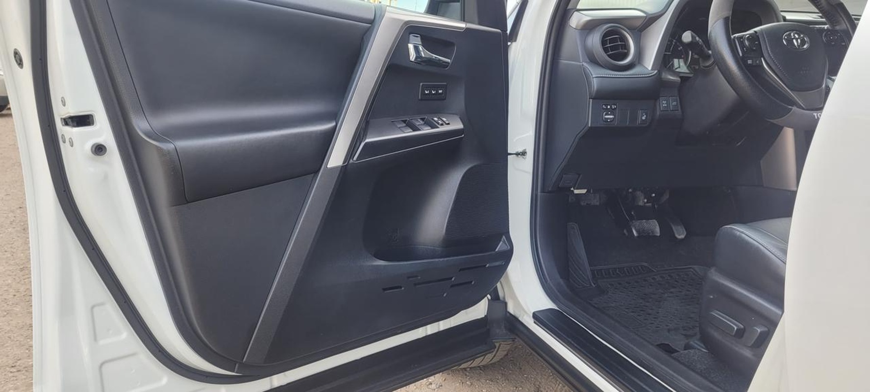 Toyota, RAV4, 2017