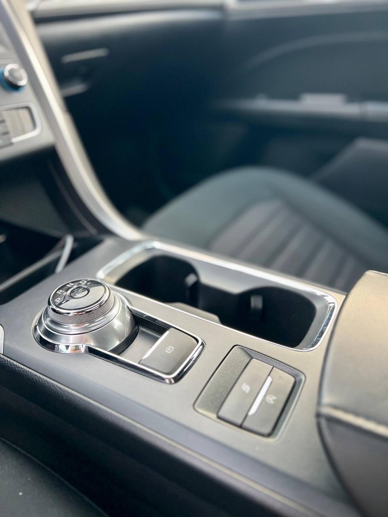 Ford, Fusion (North America), 2020