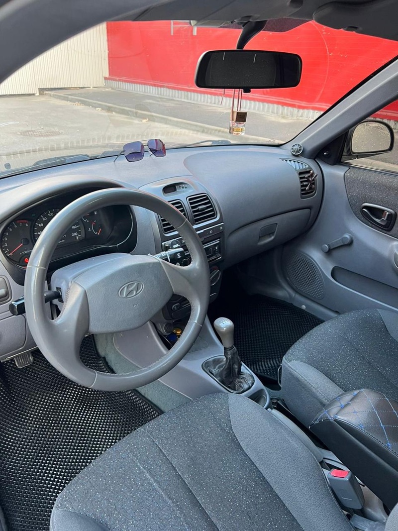 Hyundai, Accent, 2008
