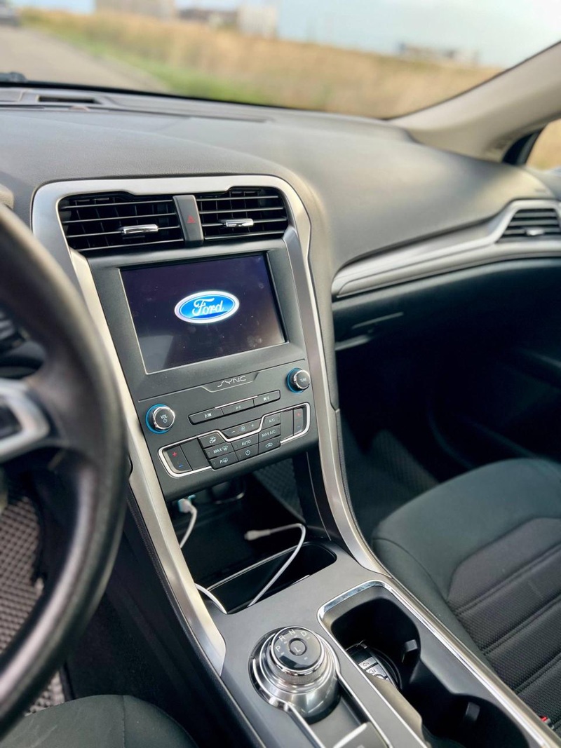 Ford, Fusion (North America), 2020