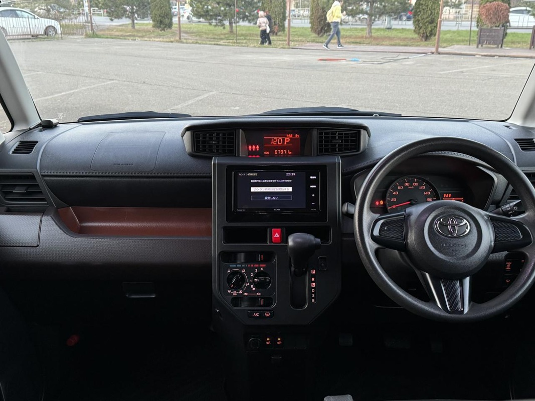 Toyota, Tank, 2019
