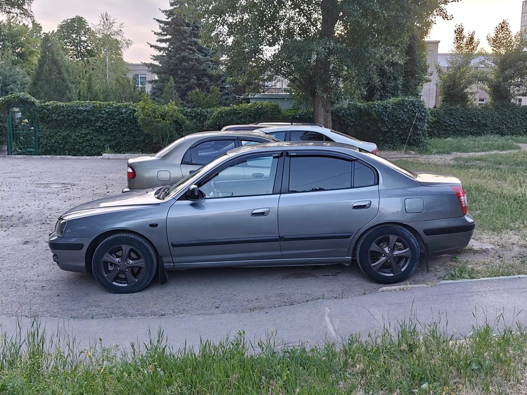 Hyundai, Elantra, 2004