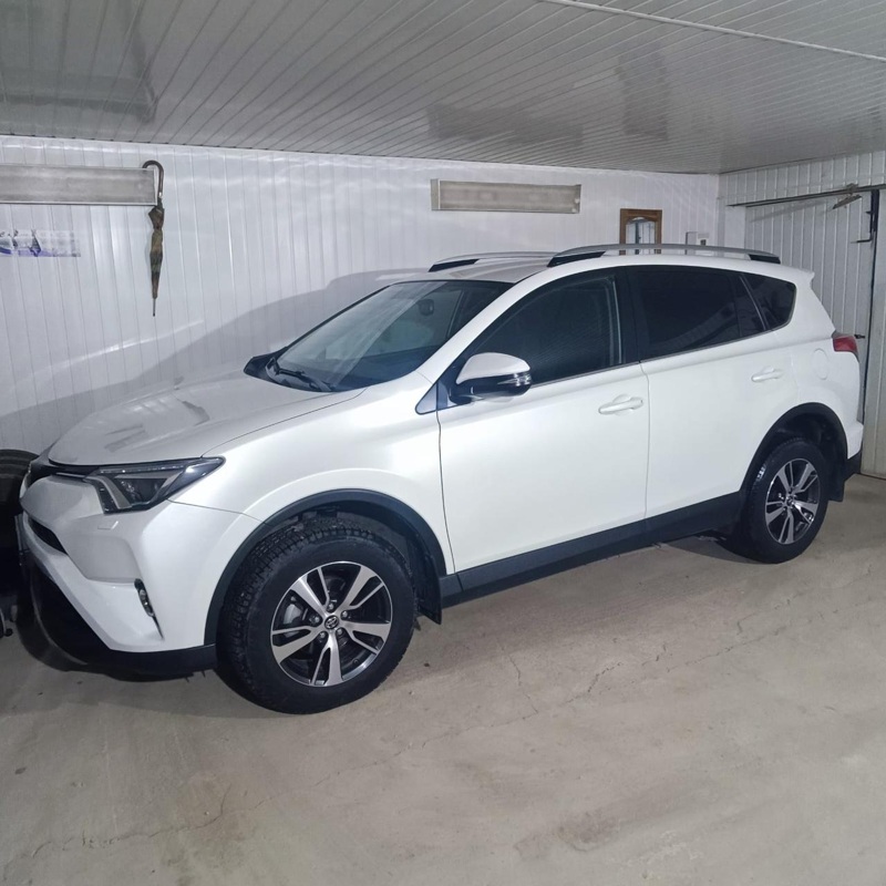 Toyota, RAV4, 2018