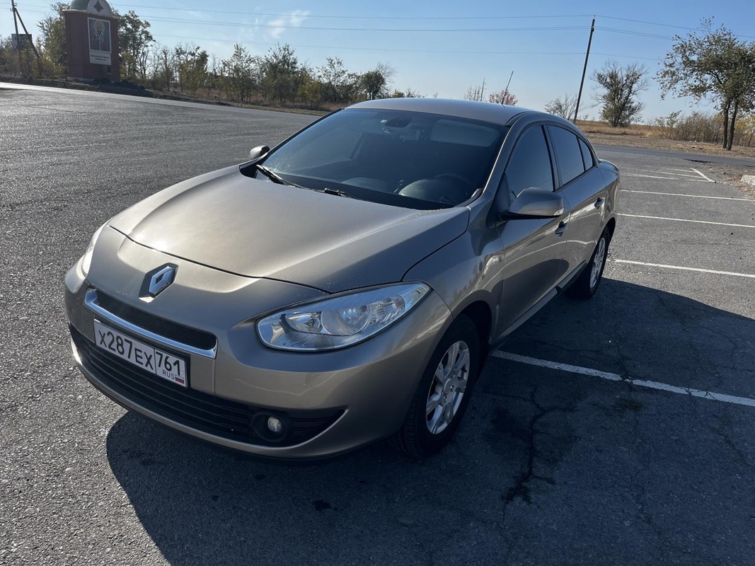 Renault, Fluence, 2011