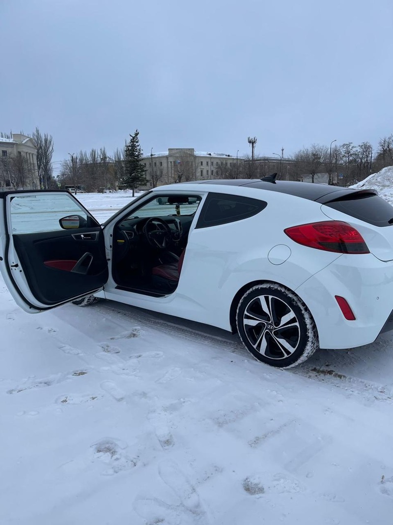 Hyundai, Veloster, 2011