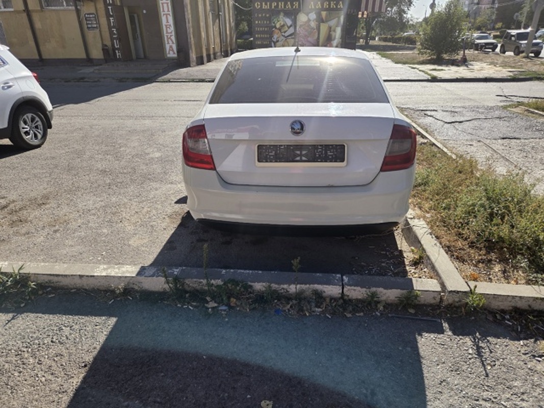 Skoda, Rapid, 2015