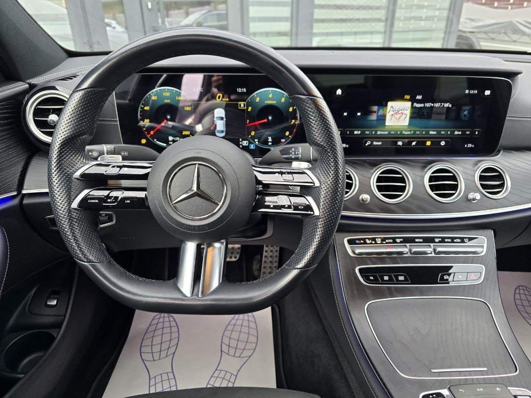 Mercedes-Benz, E-Класс, 2021