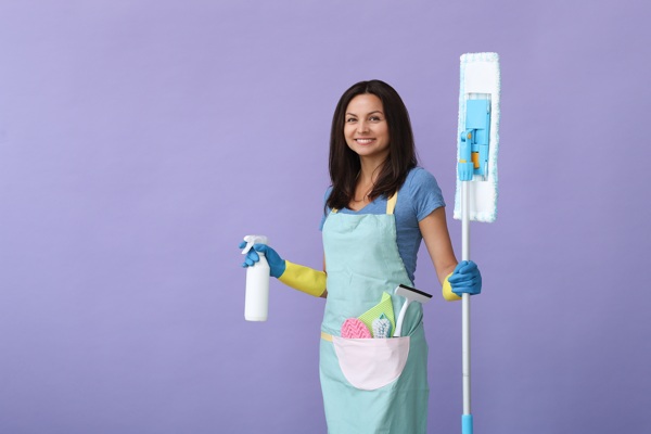 young-woman-with-rubber-gloves-ready-clean.jpg