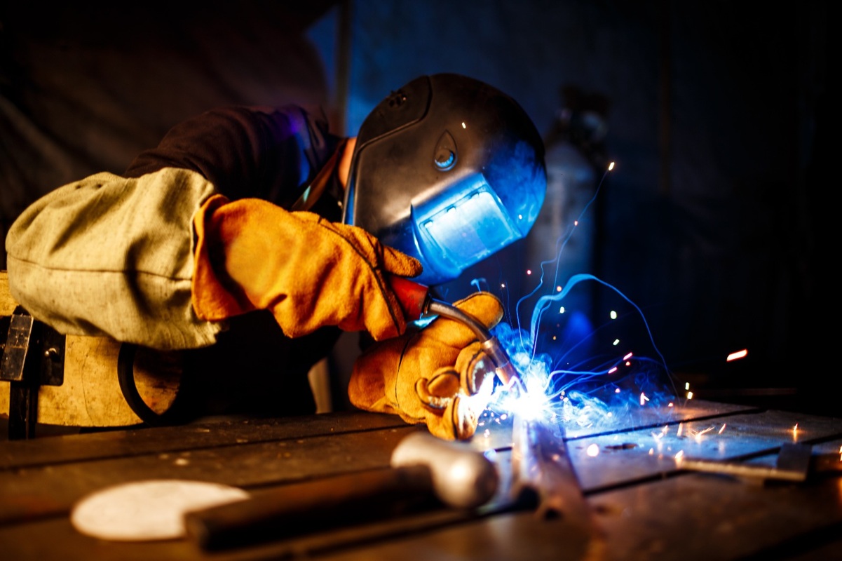 Требуется электрогазосварщик