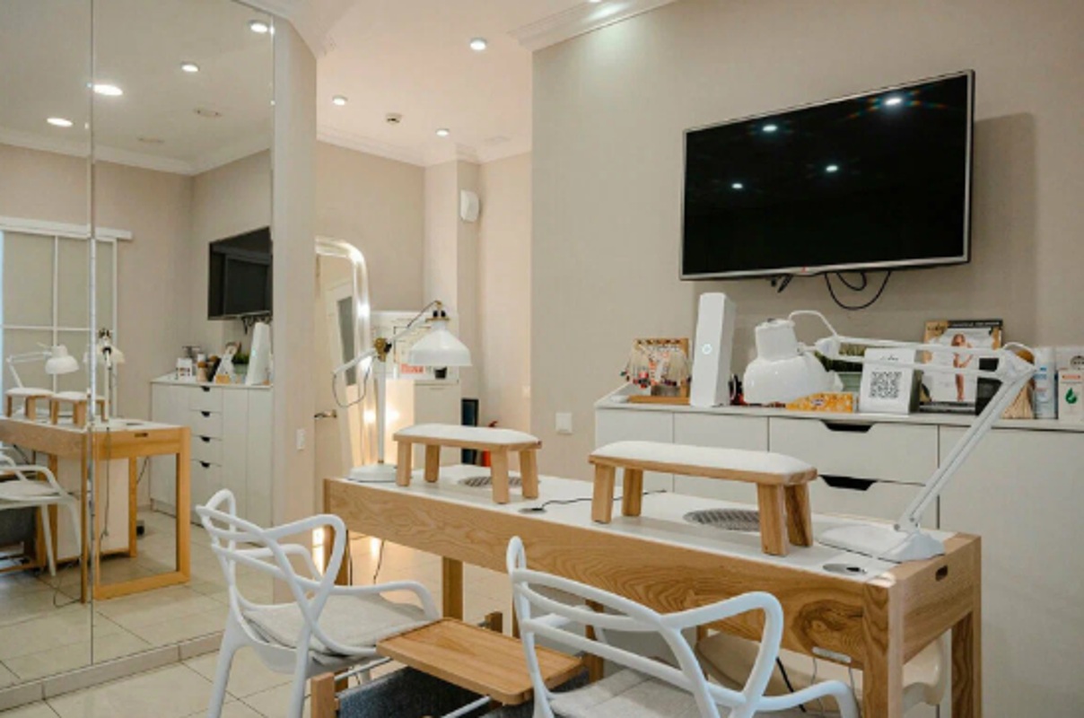 Мастер ногтевого сервиса, Салон красоты «Gilsy»